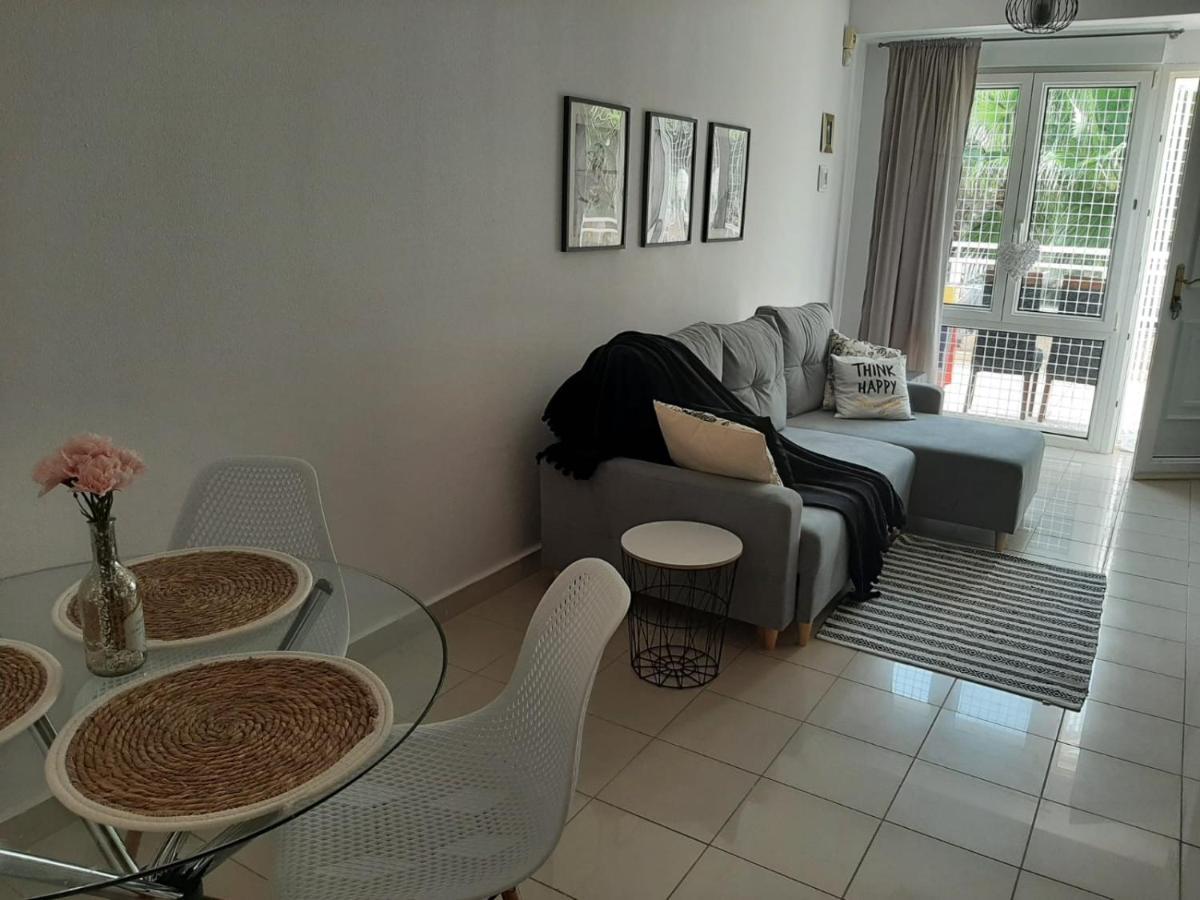 Apartamento Ines, Dehesa De Campoamor,900M From The Sea , Swimming Pool & Tennis Court ภายนอก รูปภาพ